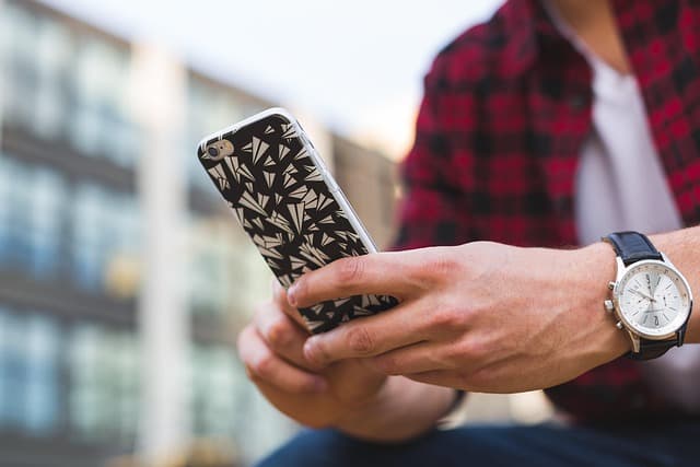 Top Mobile Accessories to Upgrade Your Device